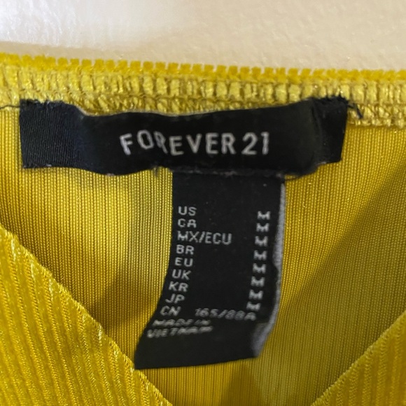 Forever 21 Vibrant Velvet Metallic Yellow Cropped Top Medium - Picture 3 of 8